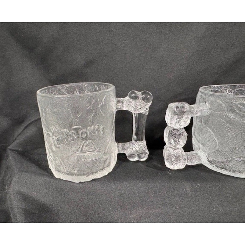 1993 McDonald's Flintstones Frosted Glass Mugs Set of 2 – Fred & Barney – VGC - Picture 3 of 12
